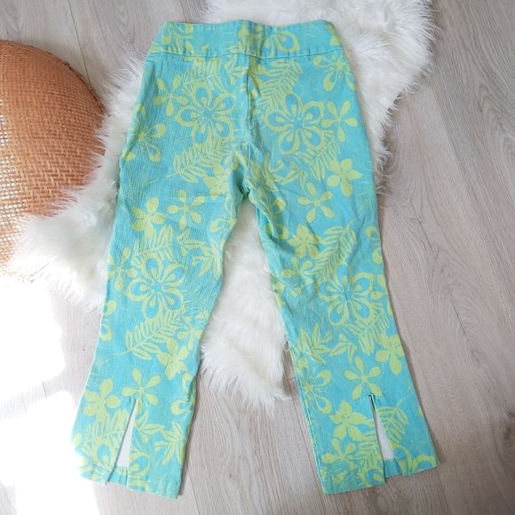 Guess Jeans Cotton Vibrant floral Capris - Picture 3 of 7